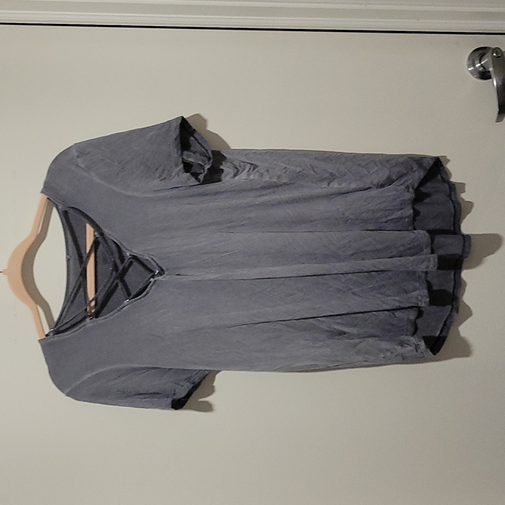 Tee